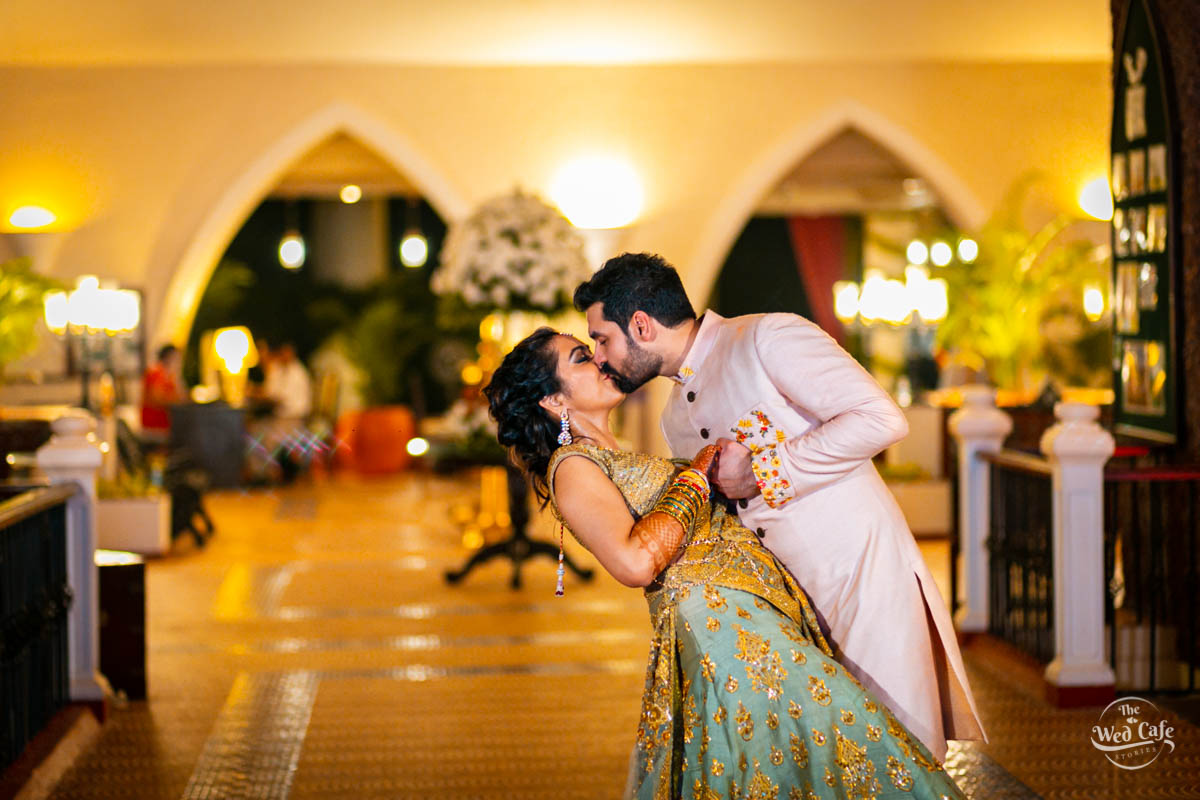 Prewedding photoshoot #saree | Pre wedding photoshoot, Wedding couple poses,  Pre wedding photoshoot outdoor